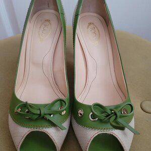 Tod's Peep Toe Heels Size 9.5